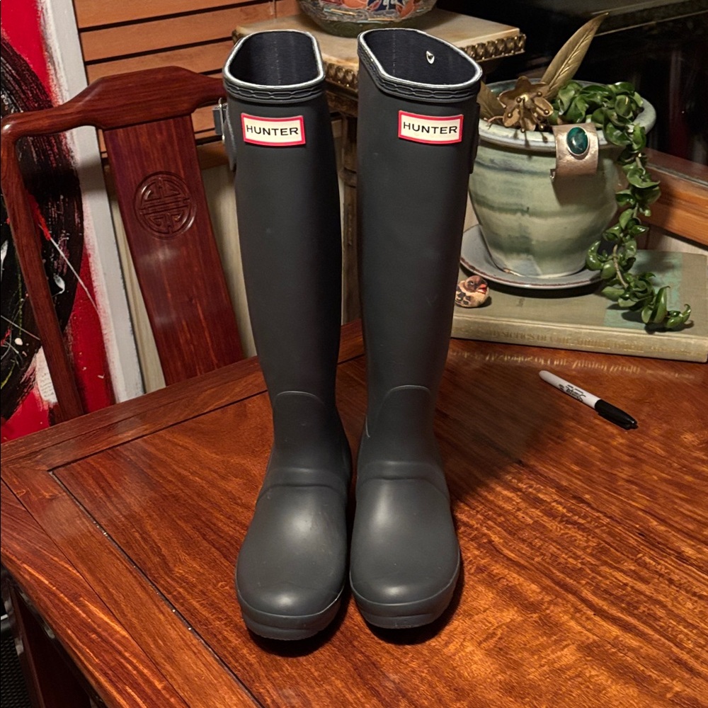 Hunter Classic Black Knee-High Boots